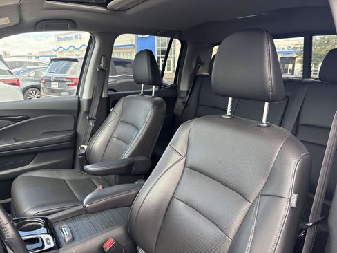 Used 2017 Honda Ridgeline RTL-E image 10