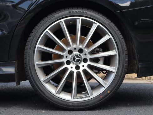 Used 2018 Mercedes-Benz C 300 Sedan image 6