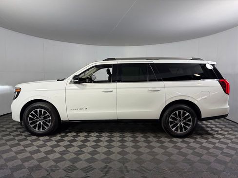 Used 2025 Ford Expedition Max Platinum AWD/4WD image 11