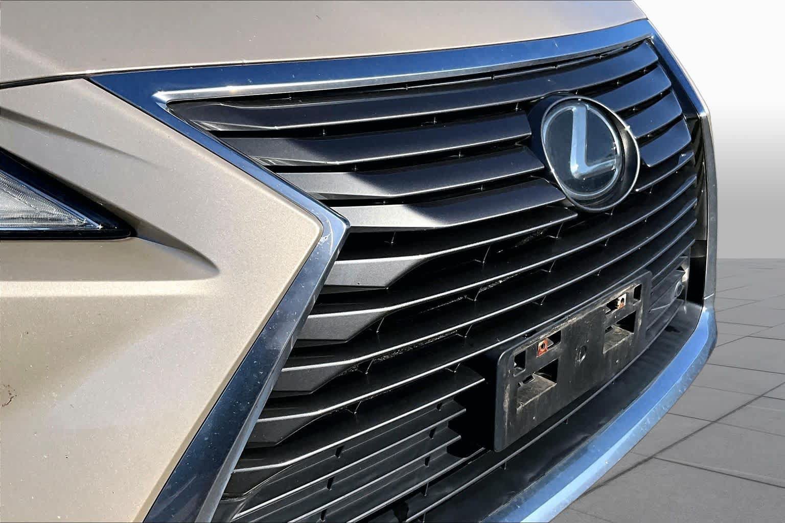 Used 2018 Lexus RX 350 FWD w/ Premium Package image 29