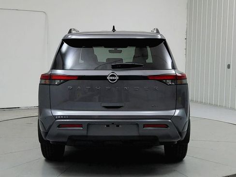 New 2026 Nissan Pathfinder SL FWD image 6