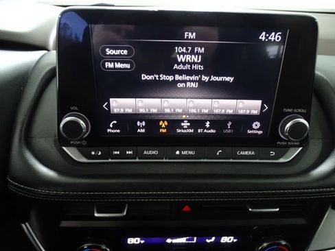 Used 2023 Nissan Rogue SV AWD/4WD image 13