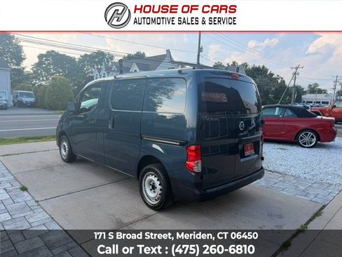 Used 2015 Nissan NV200 SV w/ Technology Package FWD image 7