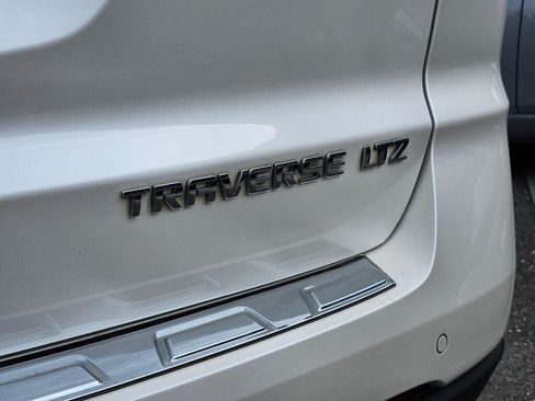 Used 2014 Chevrolet Traverse LTZ AWD/4WD image 9