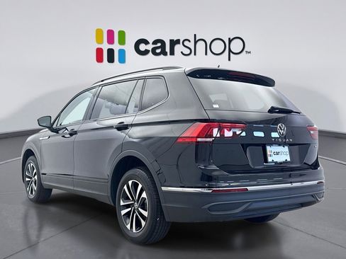 Used 2022 Volkswagen Tiguan S image 3