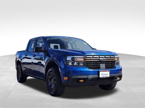 Used 2024 Ford Maverick Tremor w/ Tremor Off-Road Package image 3