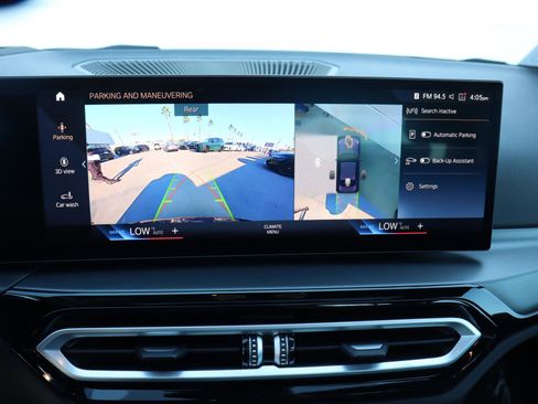 Used 2024 BMW 230i xDrive Coupe w/ Premium Package image 28