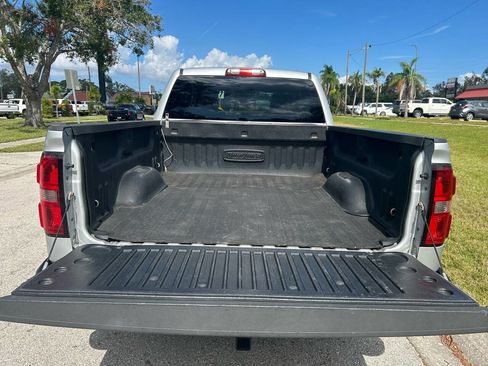 Used 2014 GMC Sierra 1500 SLE w/ SLE Value Package AWD/4WD image 7