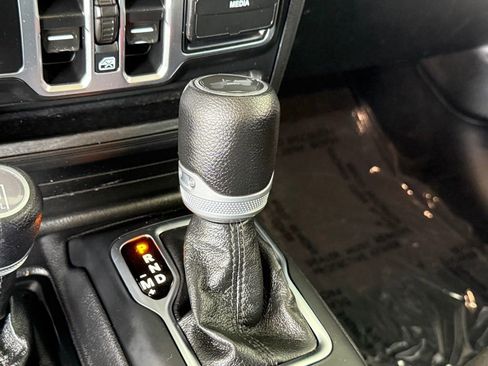 Certified 2021 Jeep Wrangler Unlimited Islander image 24