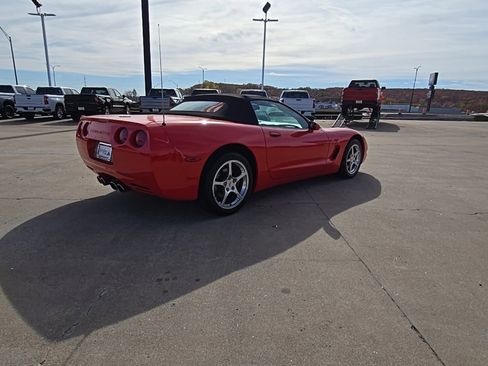 Used 2000 Chevrolet Corvette Convertible w/ Memory Pkg image 6