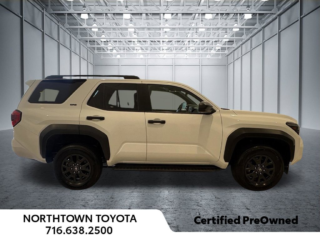 Used 2025 Toyota 4Runner SR5 AWD/4WD image 3