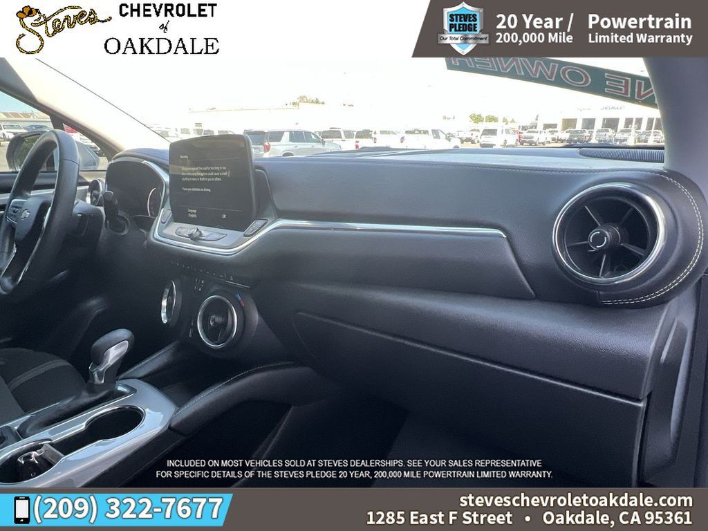 Certified 2023 Chevrolet Blazer LT w/ LPO, Black Grille Bar Package FWD image 31