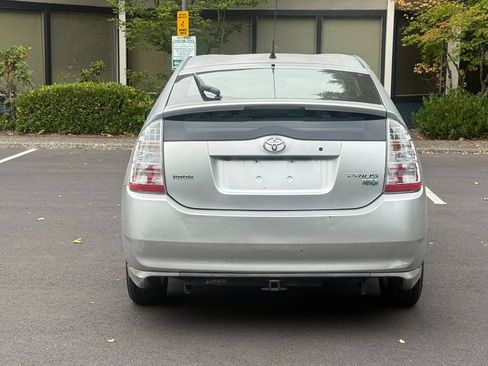 Used 2008 Toyota Prius Touring FWD image 11