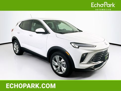 Used 2025 Buick Encore GX Preferred image 1