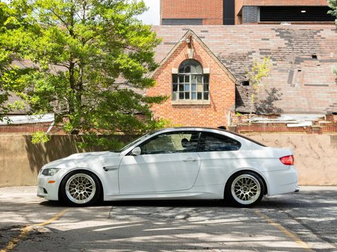 Used 2012 BMW M3 Coupe RWD image 11
