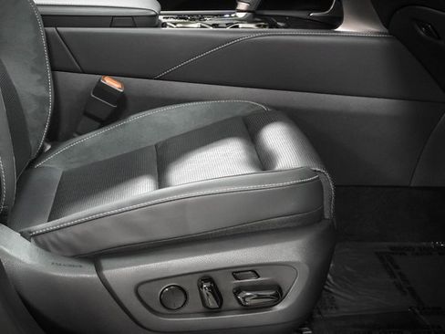 Certified 2024 Lexus RX 450h 450h+ Luxury image 25