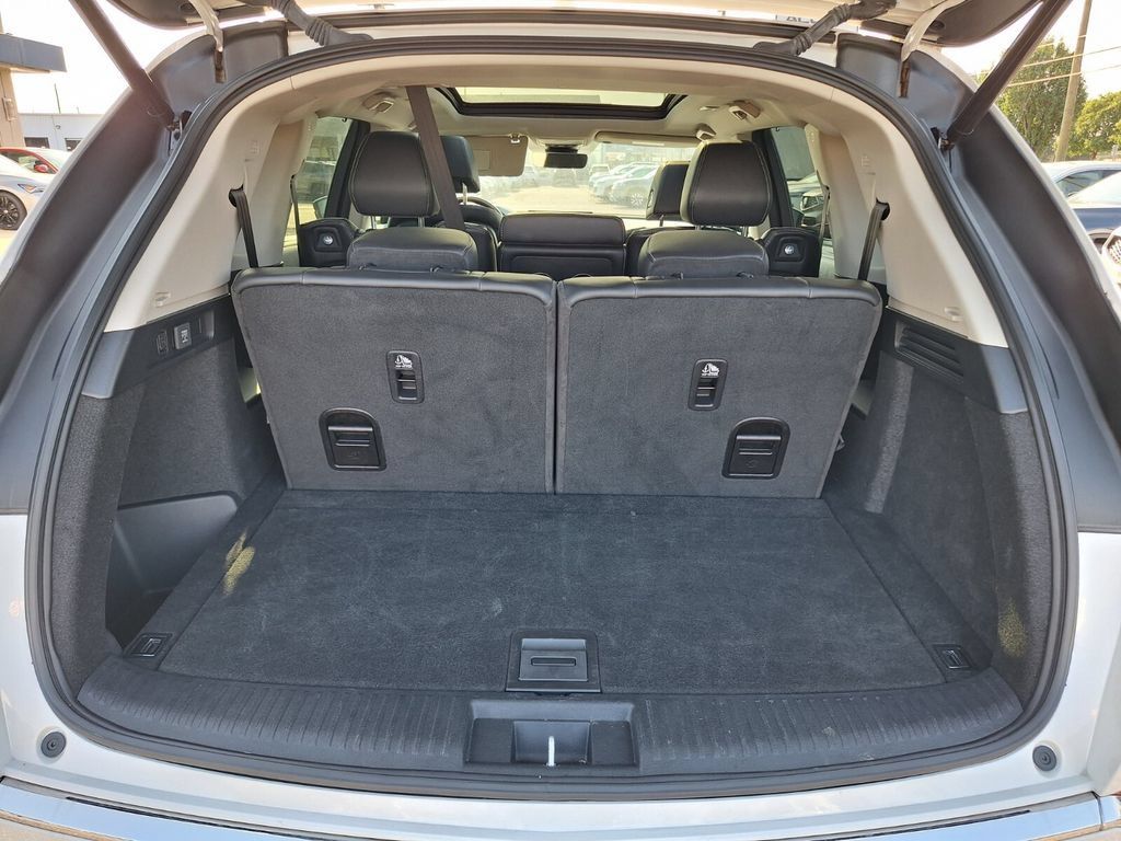 Certified 2024 Acura MDX w/ Technology Package FWD image 27