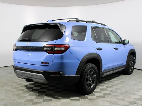 Used 2023 Honda Pilot TrailSport image 48