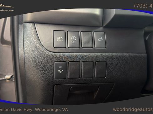 Used 2019 Toyota Highlander Plus image 12
