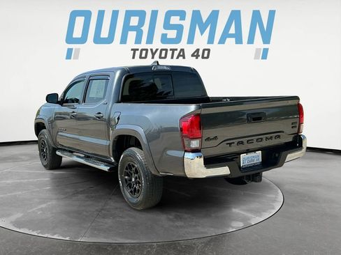 Used 2020 Toyota Tacoma SR5 image 5