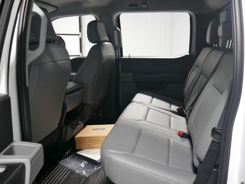 New 2026 Ford F550 4x4 Crew Cab image 26