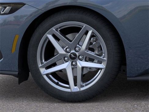 New 2025 Ford Mustang Coupe image 19