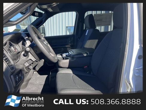 New 2026 RAM 2500 Tradesman AWD/4WD image 10
