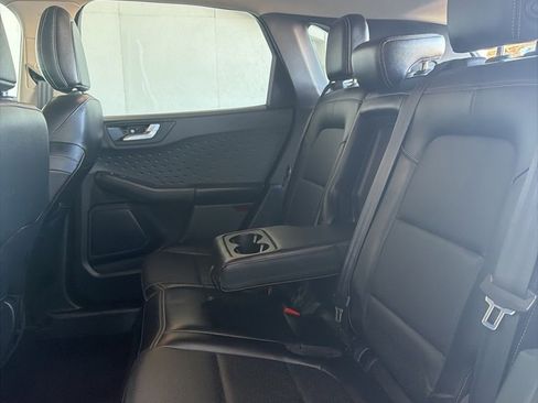 Used 2020 Ford Escape SEL image 39