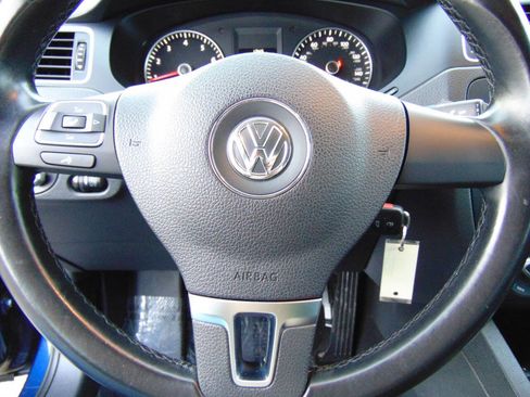 Used 2014 Volkswagen Jetta SE image 21
