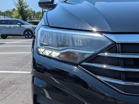 Used 2021 Volkswagen Jetta R-Line FWD image 17