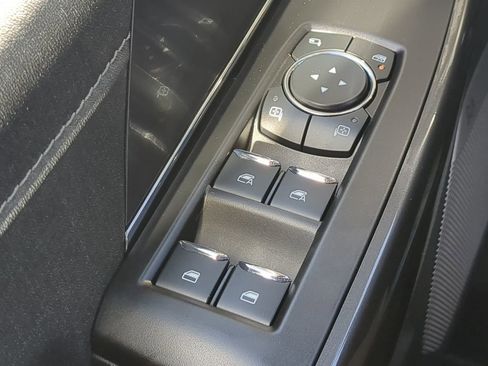 Certified 2023 Ford F150 Lariat w/ Equipment Group 502A High image 22