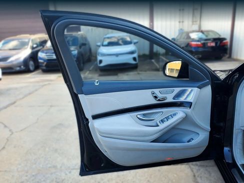 Used 2016 Mercedes-Benz S 550 4MATIC Sedan image 59
