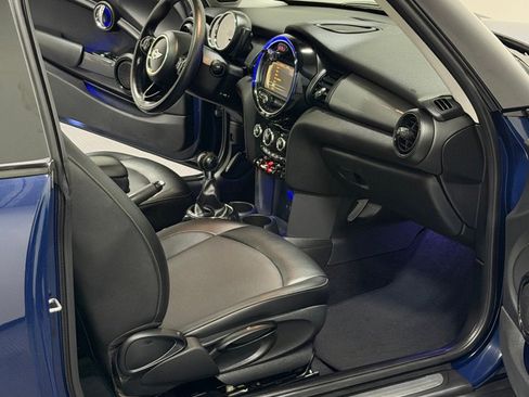 Used 2014 MINI Cooper 2-Door Hardtop image 10