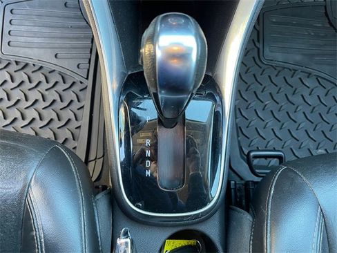 Used 2020 Chevrolet Trax Premier w/ LPO, Cargo Package image 27