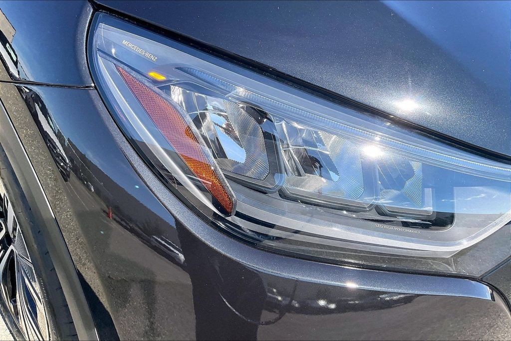 Certified 2023 Mercedes-Benz EQE 350+ 4MATIC SUV image 23