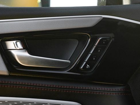 Used 2023 Acura MDX A-Spec image 25