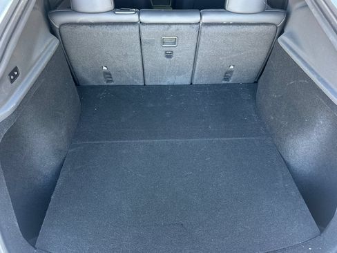 Used 2026 Tesla Model Y 2WD image 15