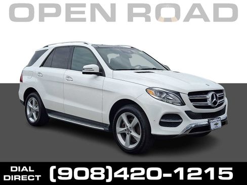Used 2017 Mercedes-Benz GLE 350 4MATIC image 1