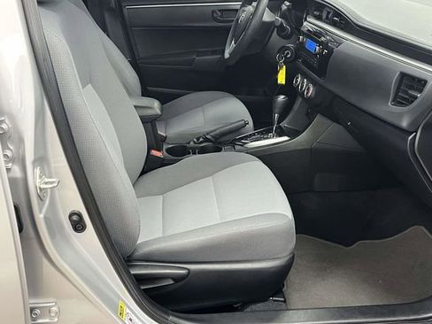 Used 2015 Toyota Corolla L image 23