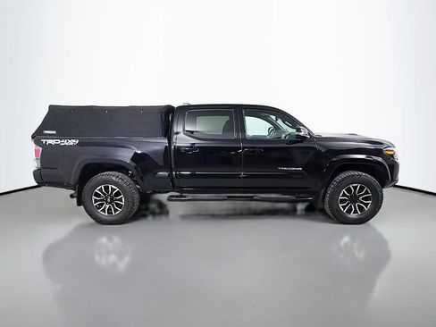 Certified 2023 Toyota Tacoma TRD Sport AWD/4WD image 5