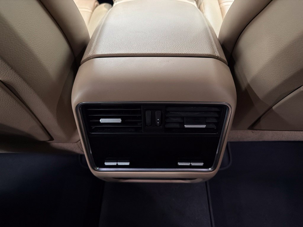 Used 2019 Porsche Cayenne AWD/4WD image 28
