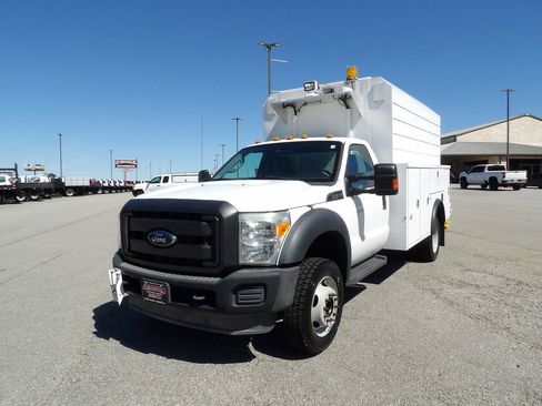 Used 2015 Ford F550 2WD Regular Cab Super Duty image 63