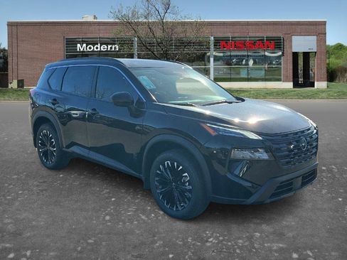 New 2026 Nissan Rogue Dark Armor image 5