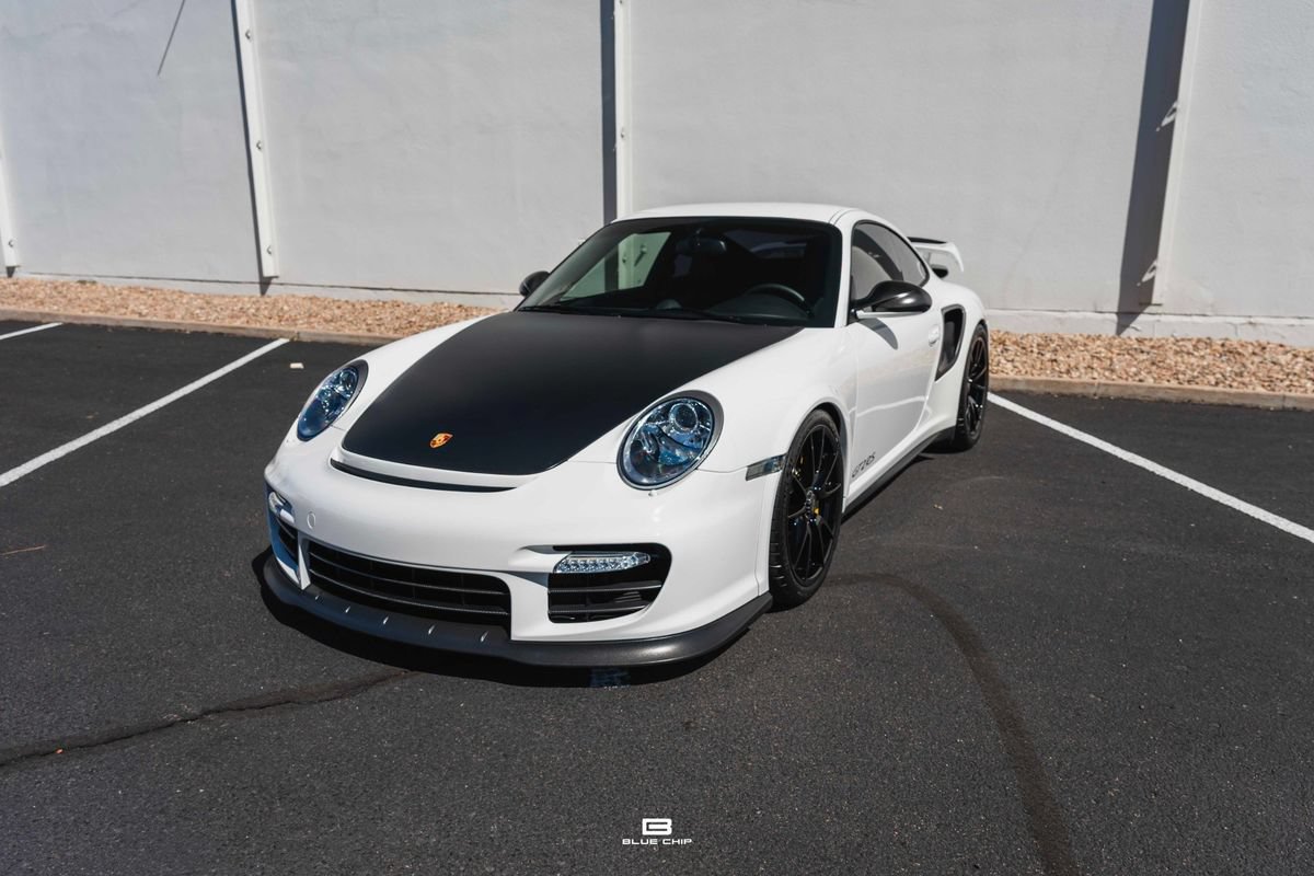 Used 2011 Porsche 911 GT2 RS RWD image 23