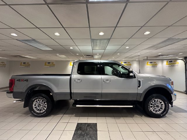 Used 2022 Ford F350 Lariat w/ Chrome Package AWD/4WD image 3