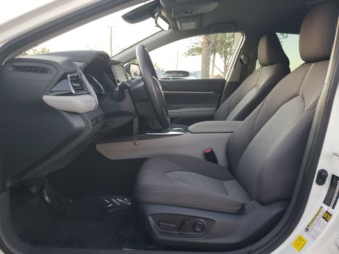 Used 2024 Toyota Camry LE image 13