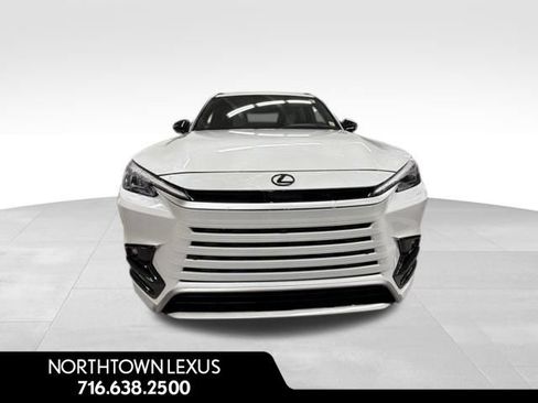 New 2026 Lexus TX 500h AWD image 2