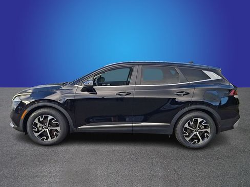 Used 2025 Kia Sportage EX FWD image 7