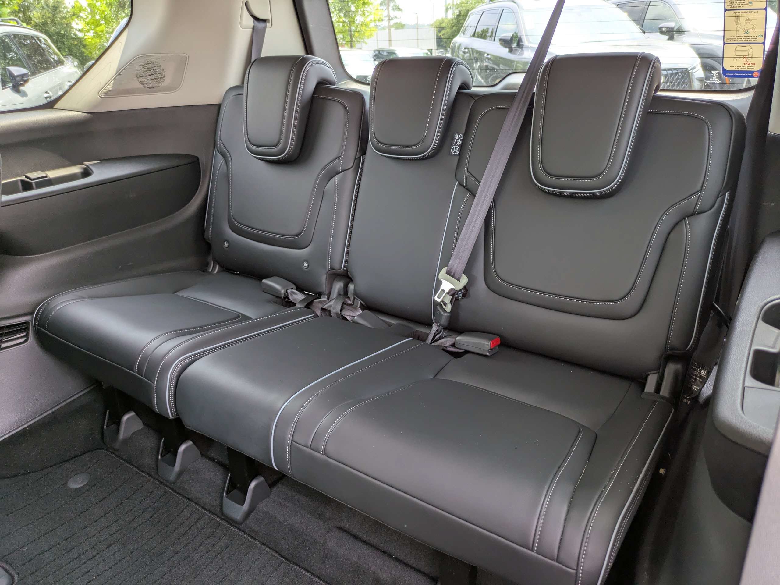 Used 2026 INFINITI QX80 Luxe w/ Cargo Package AWD/4WD image 15