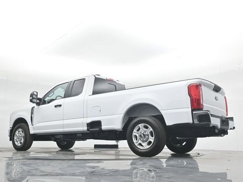 New 2026 Ford F350 XLT image 49